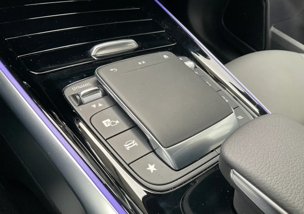 Mercedes-Benz EQB cena 276800 przebieg: 4920, rok produkcji 2023 z Wodzisław Śląski małe 529